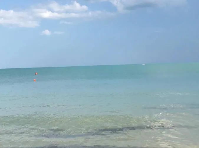 Апартамент студия Sea Breeze *