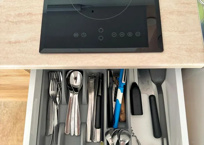 студия Sea Breeze Апартамент