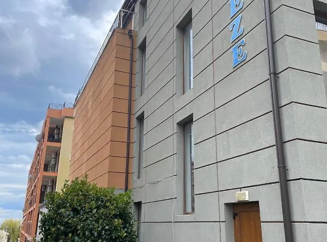 студия Sea Breeze Apartmán *